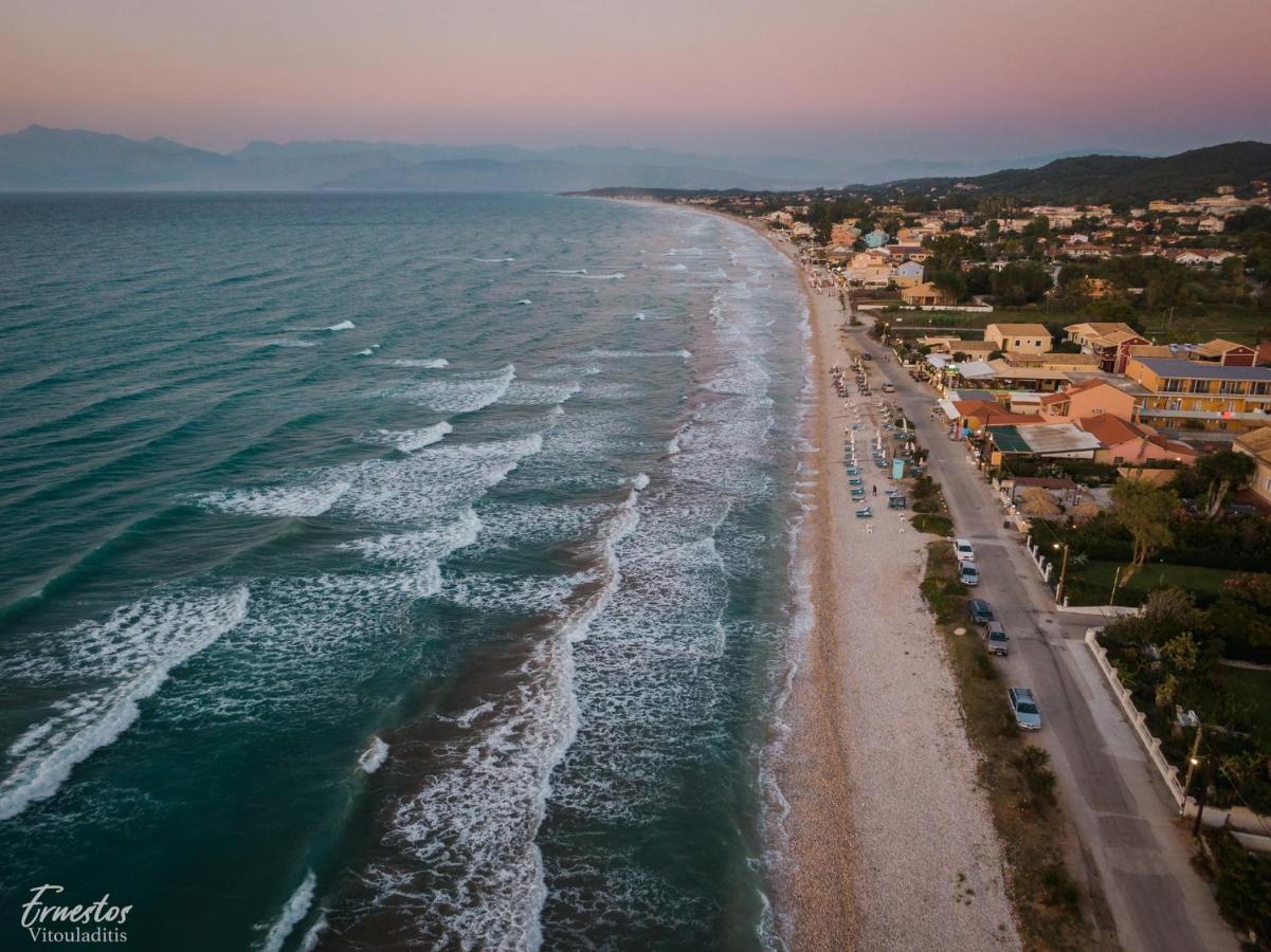 Kormoranos Beach Acharavi  Bagian luar foto