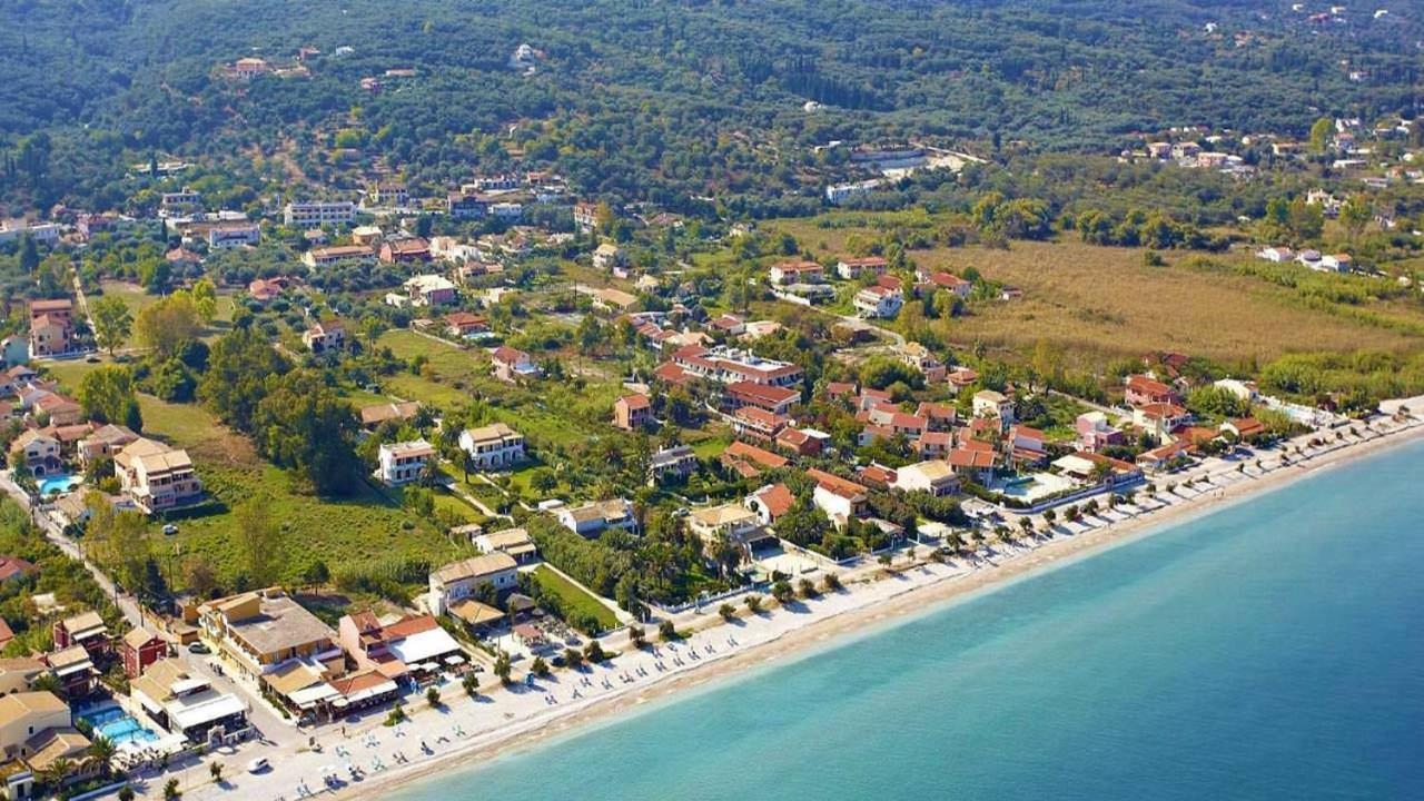 Kormoranos Beach Acharavi  Bagian luar foto